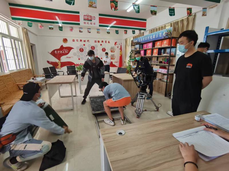 同安区广告片拍摄公司：极简主义践行者，少即是多的视觉哲学